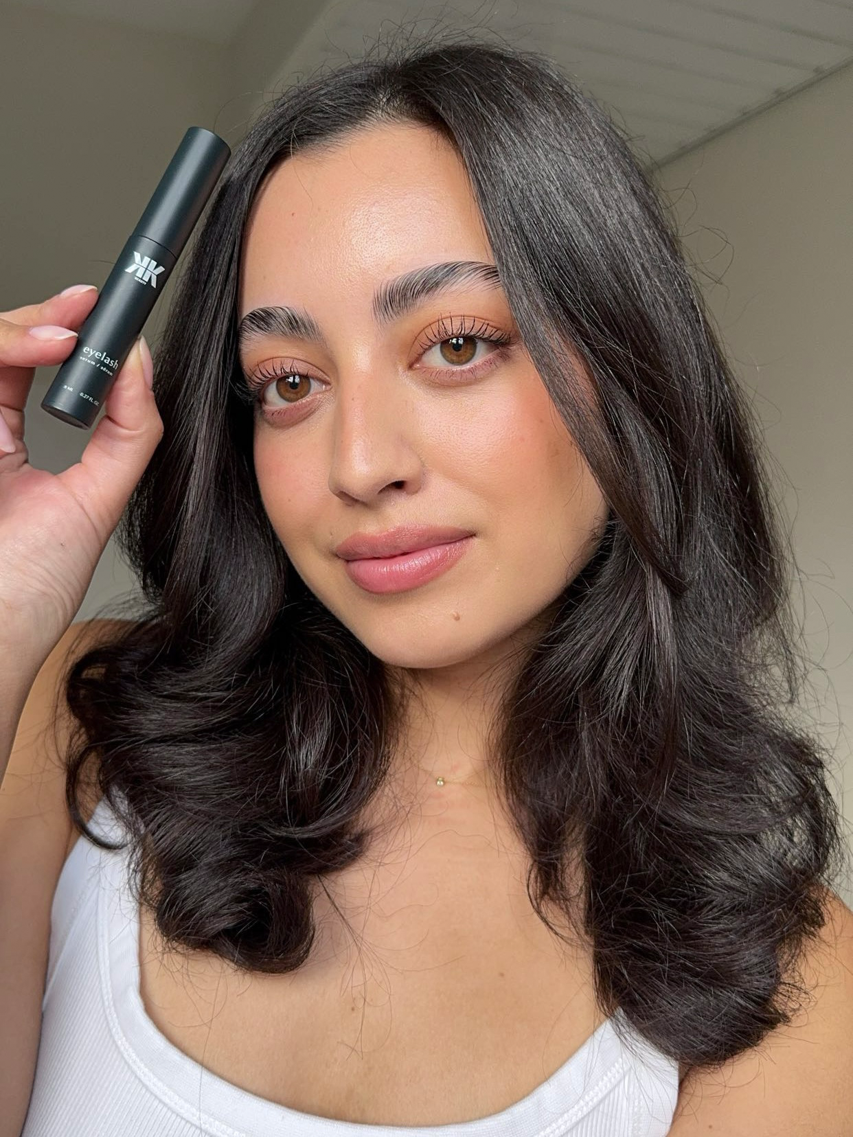 Wimpernserum